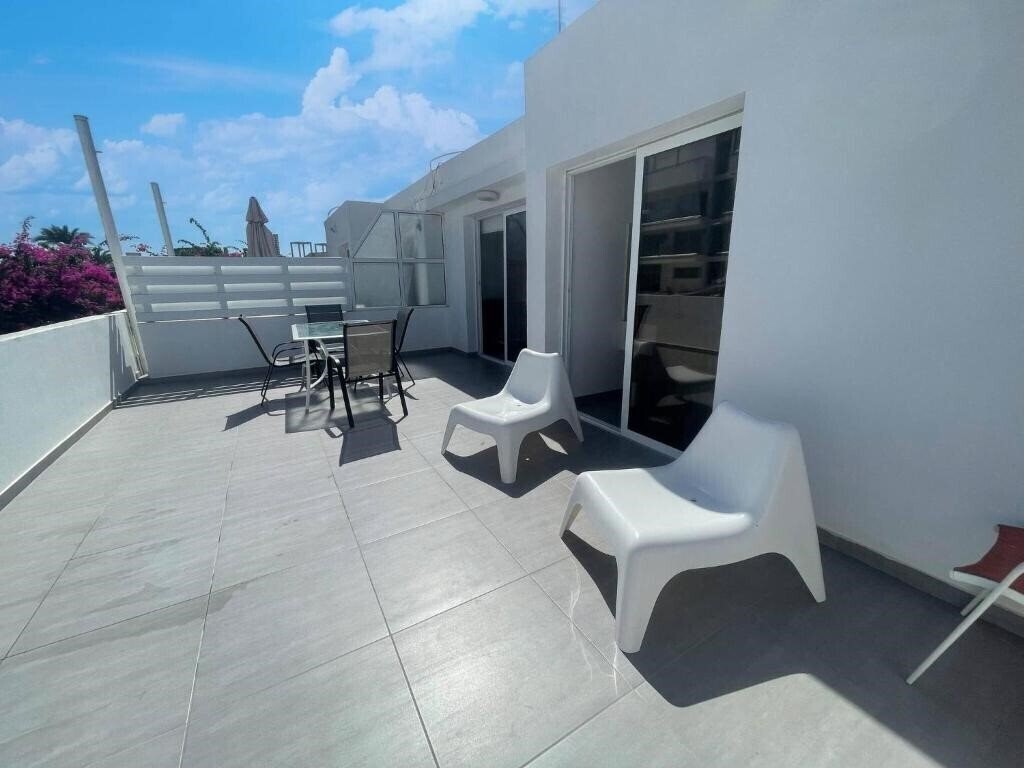 Фото Christina Apartment 3*