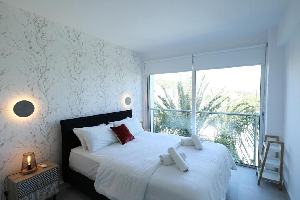 Фото Lovely Cozy One Bedroom Suite With Pool 3*