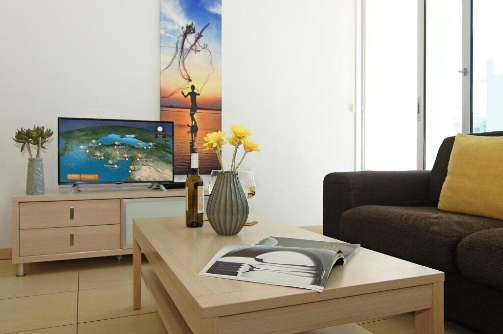 Фотография Calypso - Coralli Beachfront Apartment 3*