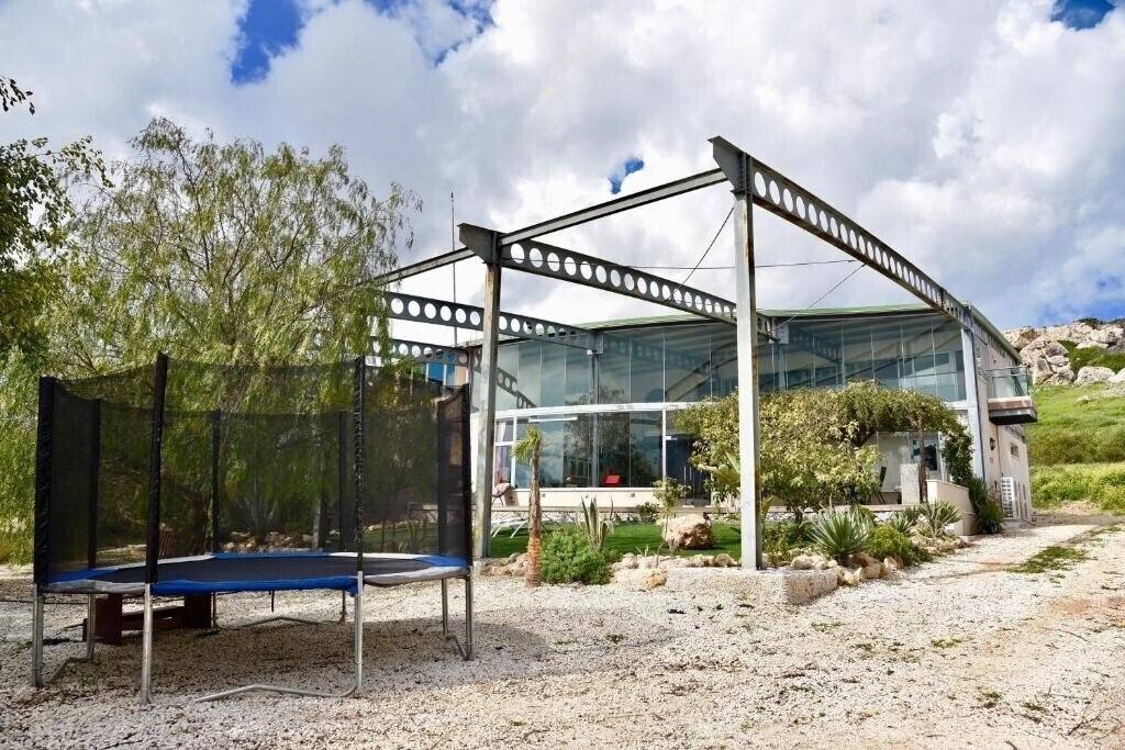 Готель Villa Cataleya Fig Tree Bay Protaras Town Center 3*