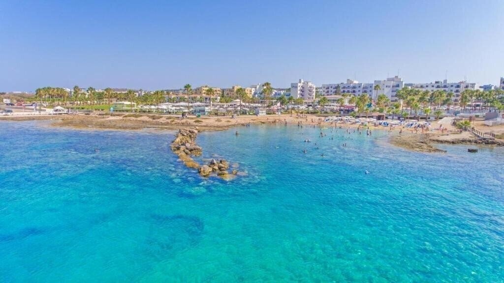 Картинка FUN & SUN SMART Marlita Beach 4*