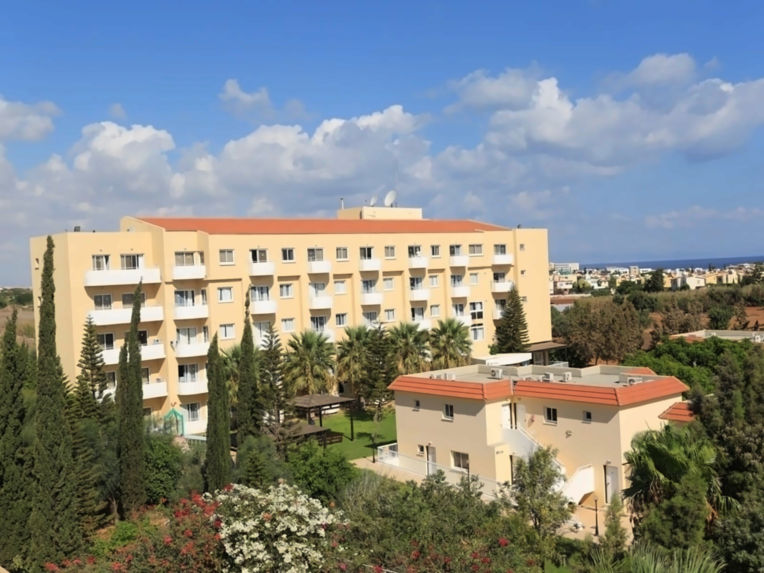 Готель Jacaranda Aparthotel апартаменты