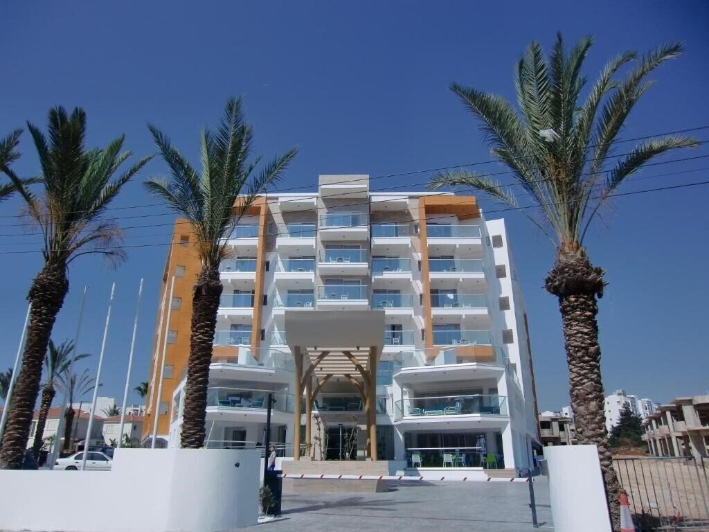 Фото Captain’S Pier Hotel апартаменты