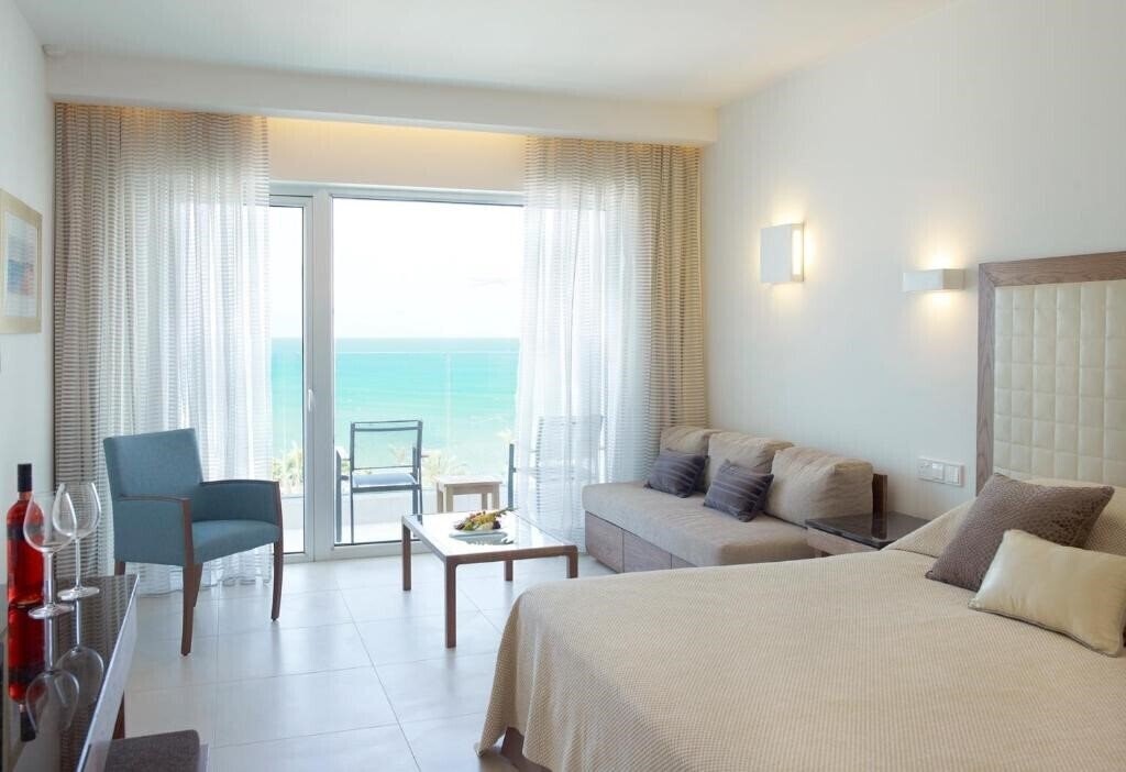 Фото Sunrise Pearl Hotel & SPA Cyprus 5*