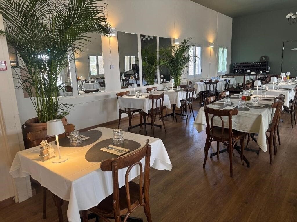 Фото Jubilee Hotel Troodos 2*