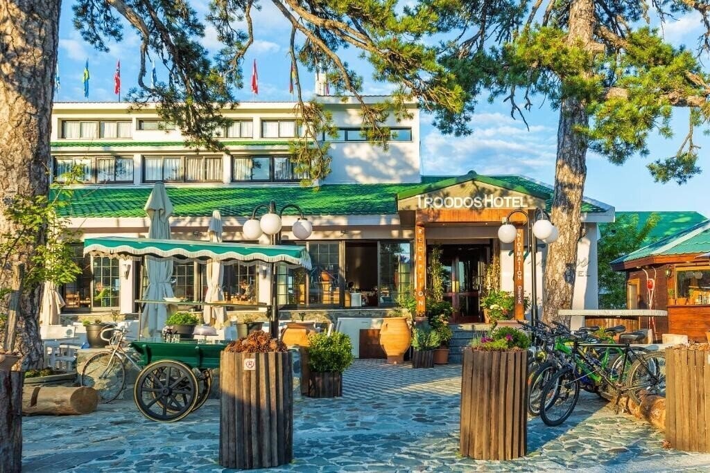 Картинка Troodos Hotel 3*