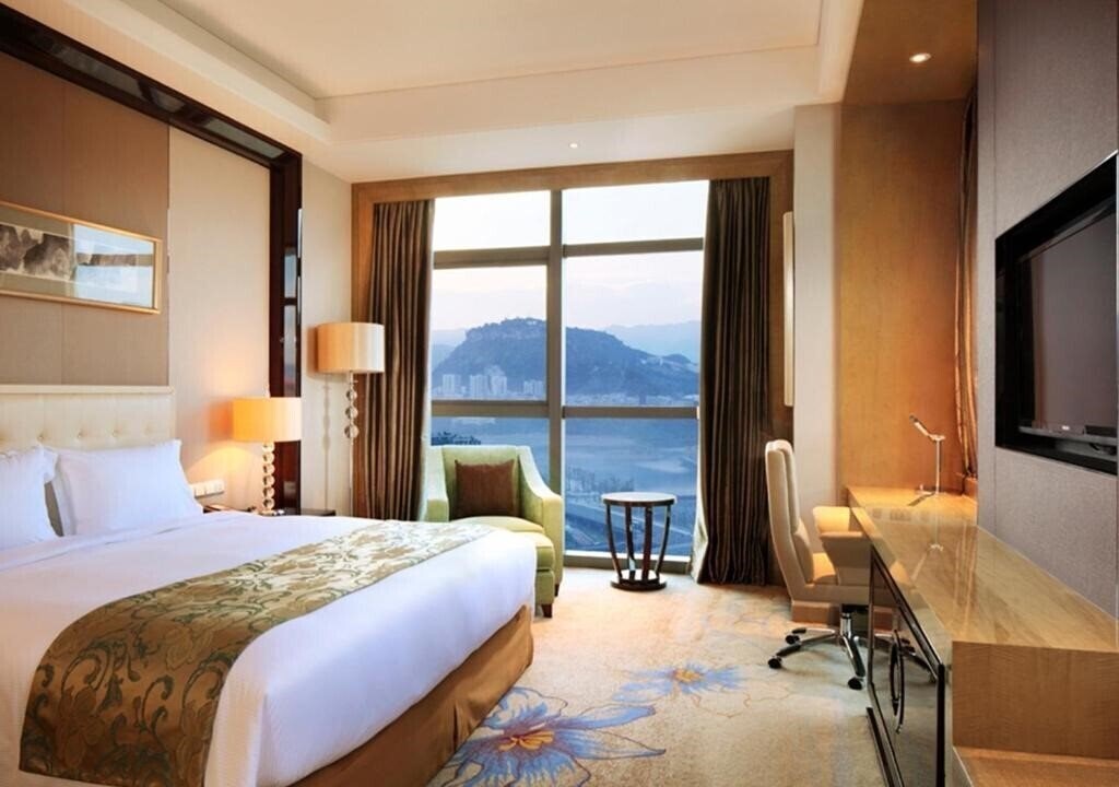Фото Doubletree By Hilton Chongqing Wanzhou 4*