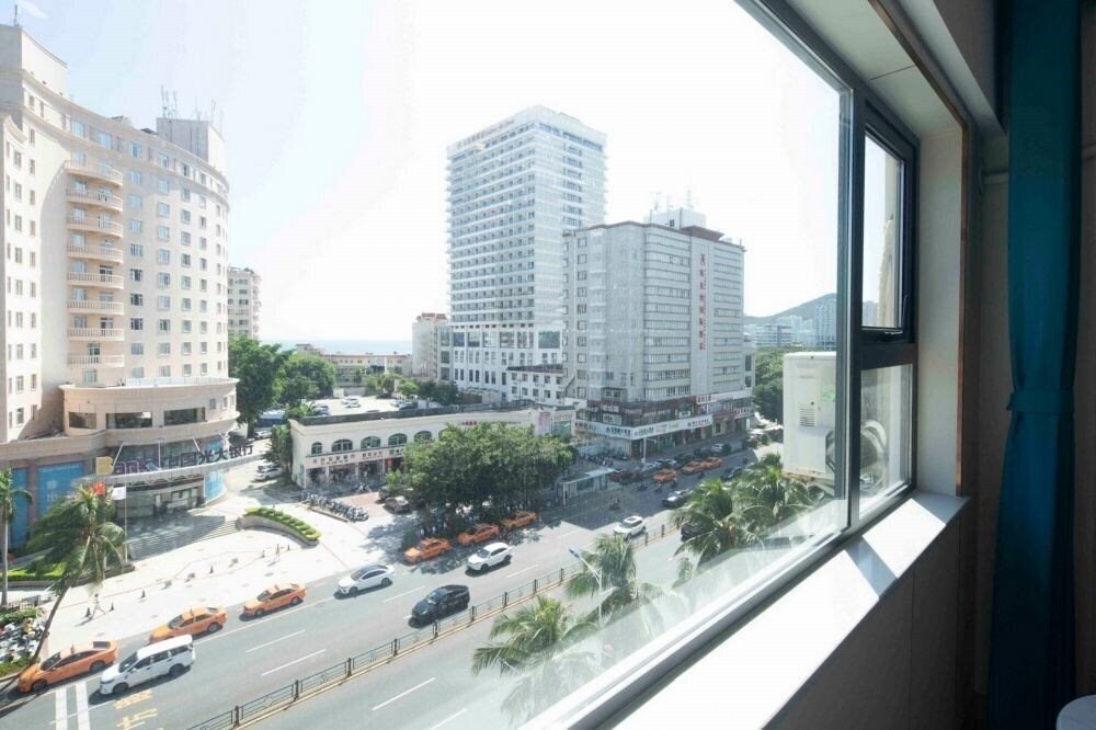 Отель The Sea View Hotel 2*