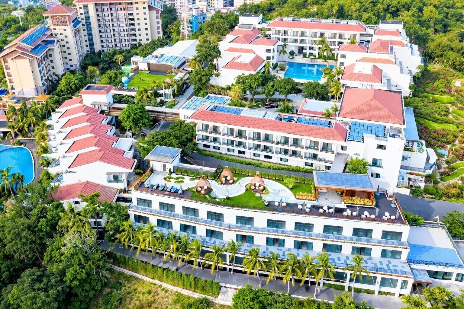 Готель Sanya Dongrong Guest International Hotel 5*