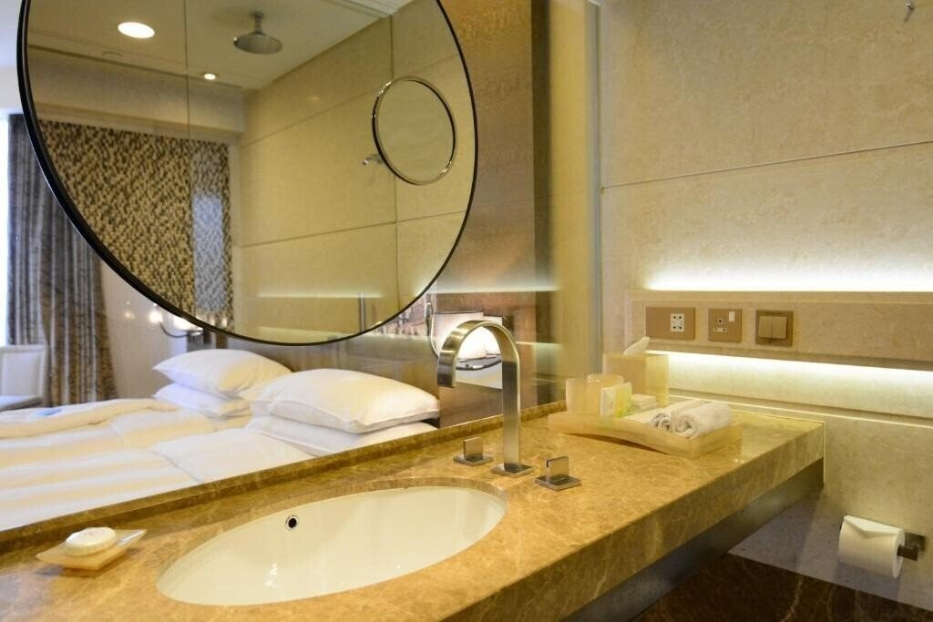 Фотографія Harbour Grand Hong Kong 5*