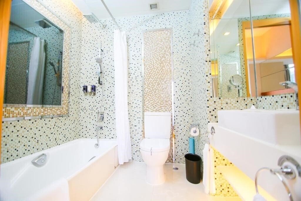 Фотографія Dorsett Mongkok 4*