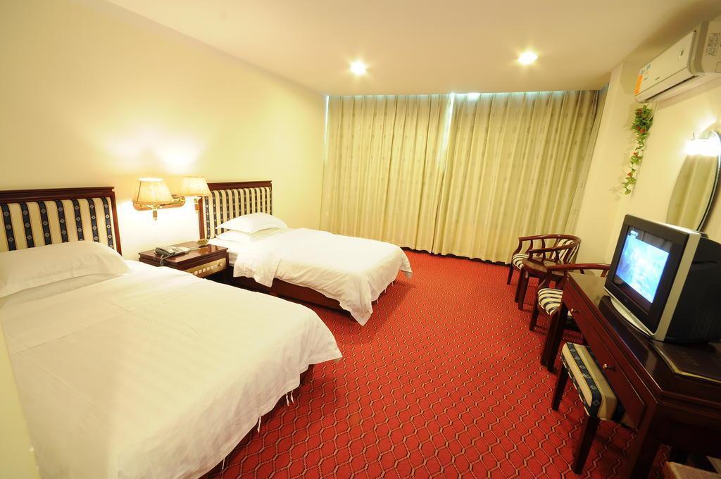 Готель Good East 3*