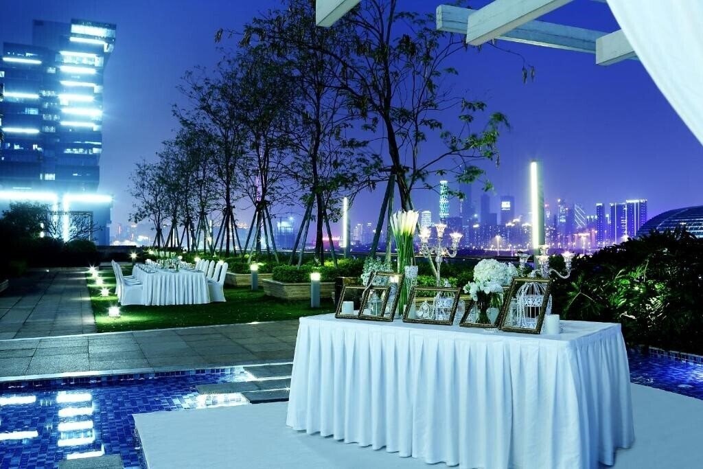 Фото Langham Place Guangzhou 5*