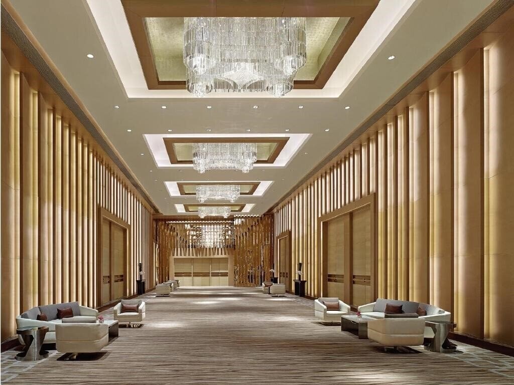 Зображення Langham Place Guangzhou 5*