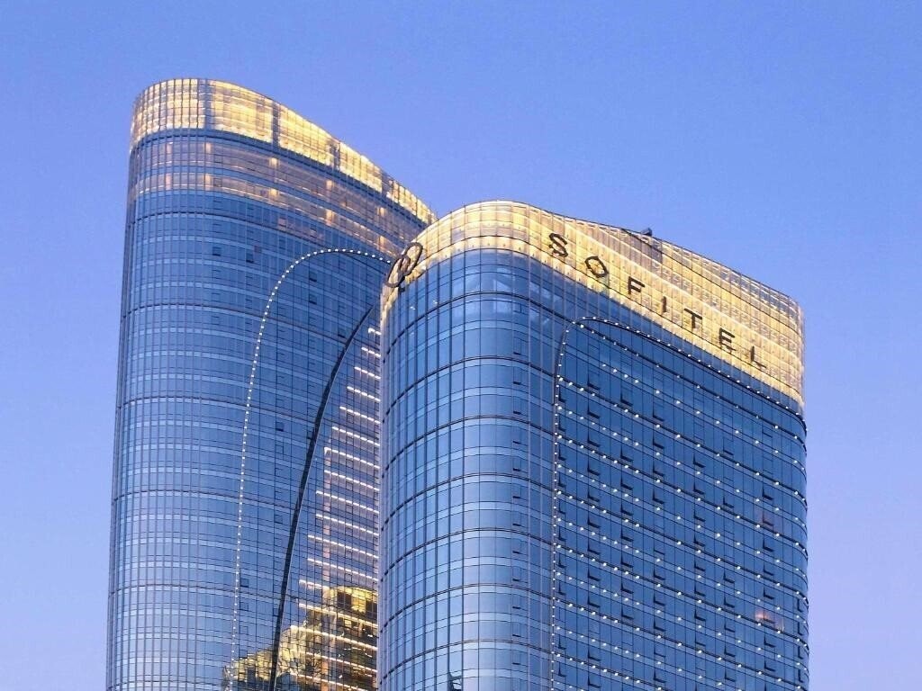 Готель Sofitel Guangzhou Sunrich 5*