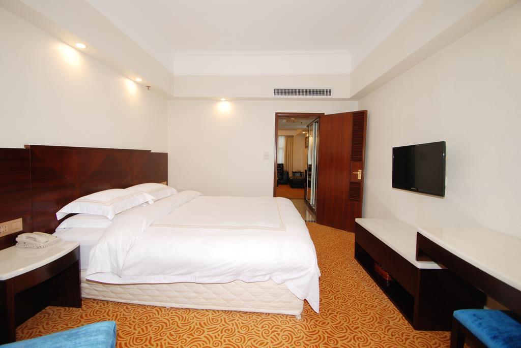 Зображення Overseas Chinese Friendship 3*