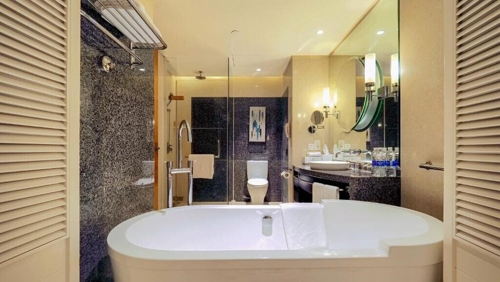 Фото Sheraton Haikou Hotel 5*