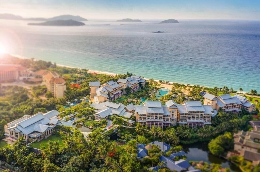 Готель Sanya Yalong Bay 99 Resort 4*