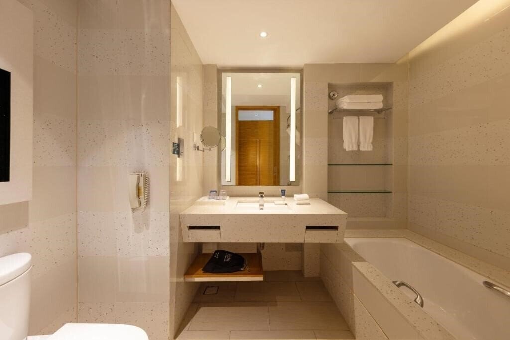 Зображення Four Points by Sheraton Shenzhou Peninsula Hotel 5*