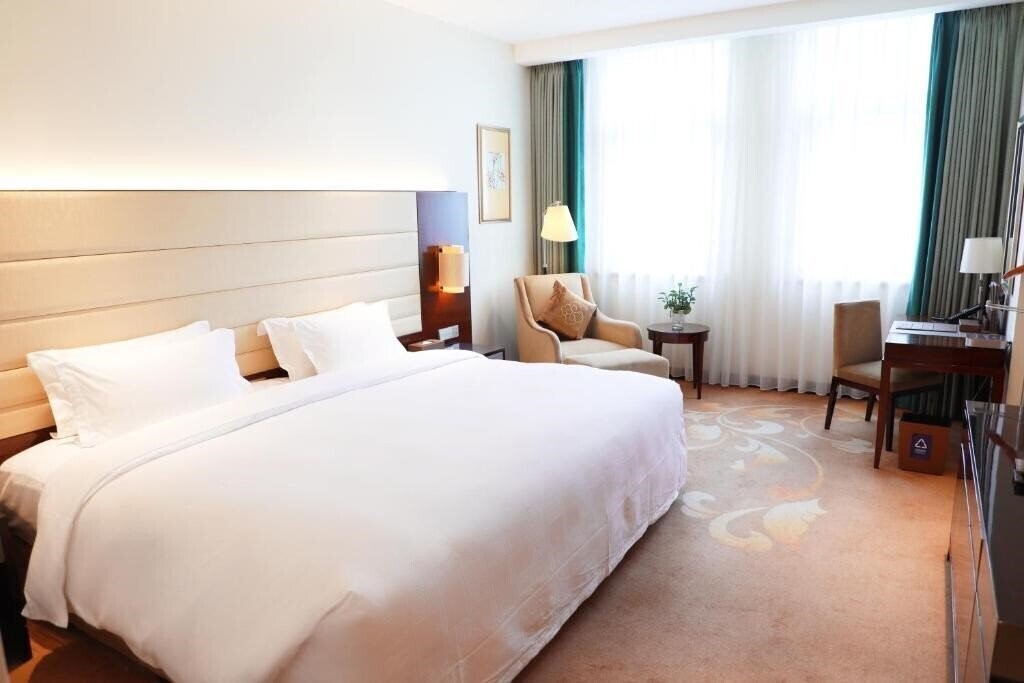 Фотография Ritan Hotel 5*