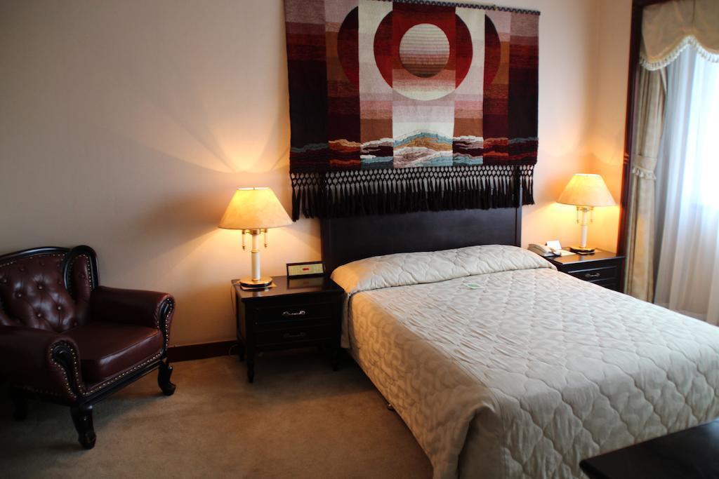 Фотографія Jing Du Yuan Hotel 3*