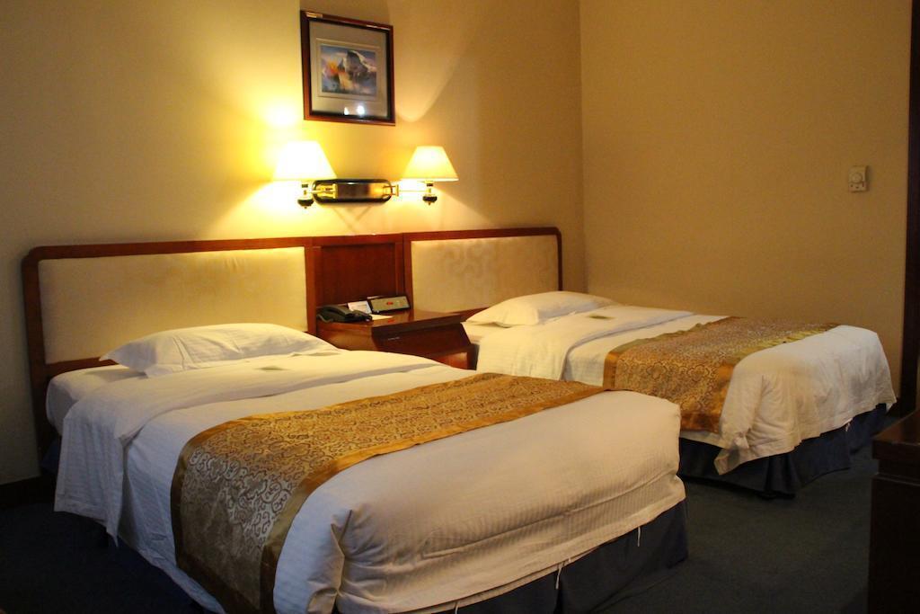 Картинка Jing Du Yuan Hotel 3*