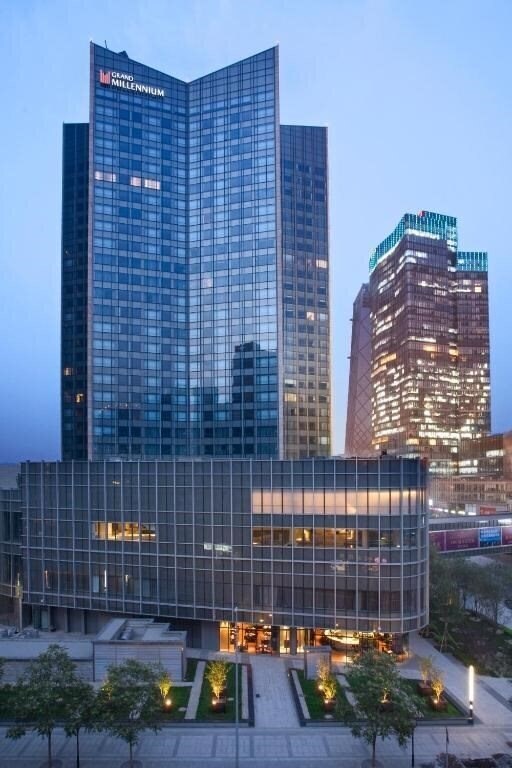 Готель Grand Millennium Beijing 5*