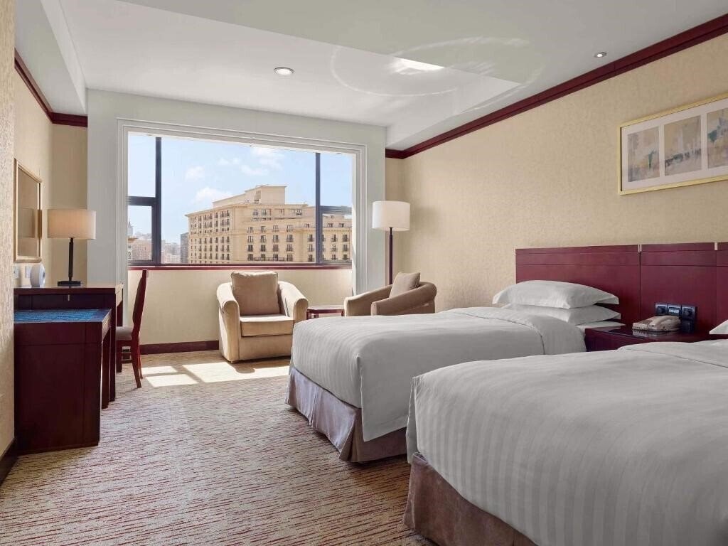 Отель Poly Plaza 4*