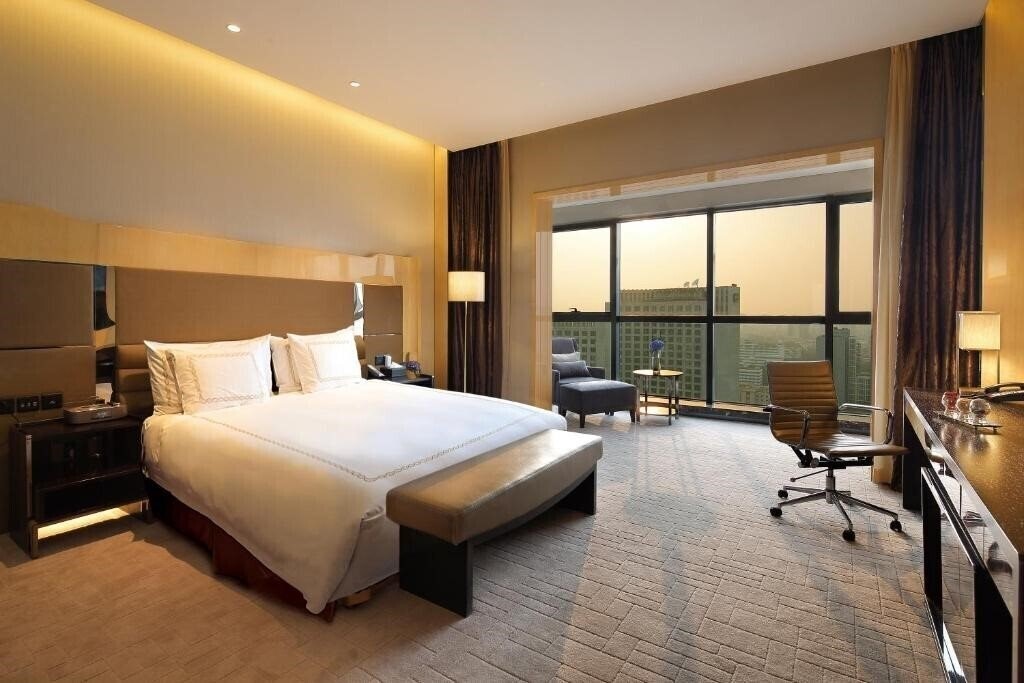 Изображение Crowne Plaza Beijing Lido 5*