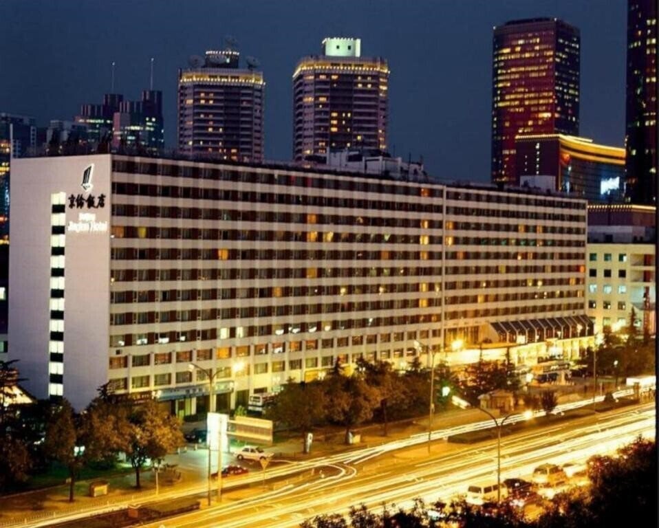 Готель Jinglin Hotel 4*