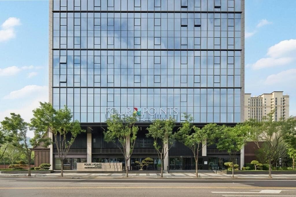 Фото Four Points by Sheraton Beijing South Railway Station Hotel 4*