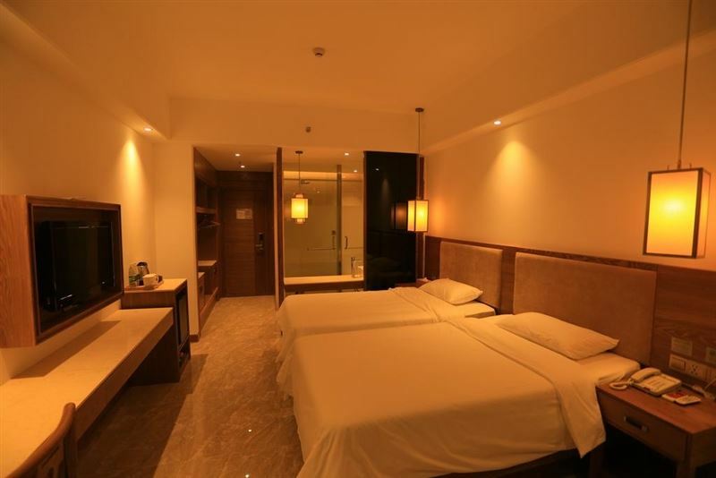 Фотографія Yin Yun Seaview Hotel 4*