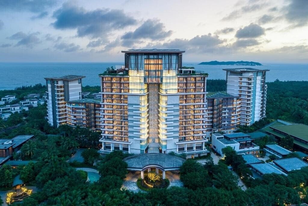 Отель Grand Hyatt Sanya Haitang Bay Resort & SPA 5*
