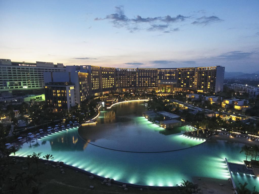 Готель The Sanya Edition Hotel 5*