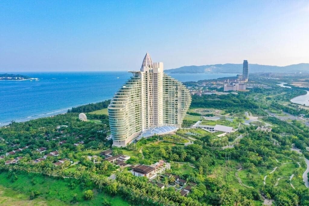 Готель Mangrove Tree Resort Haitangbay 5*
