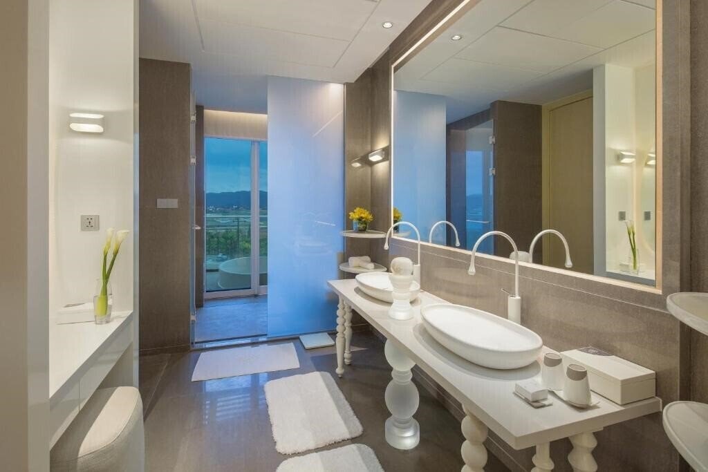 Картинка Mangrove Tree Resort Haitangbay 5*