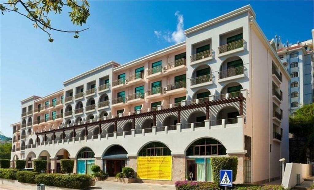 Готель Baohong Hotel (New Building) 4*