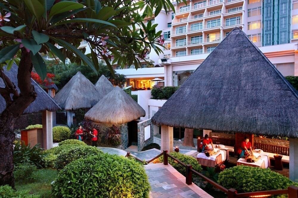 Готель Wan Jia Hotel 4*