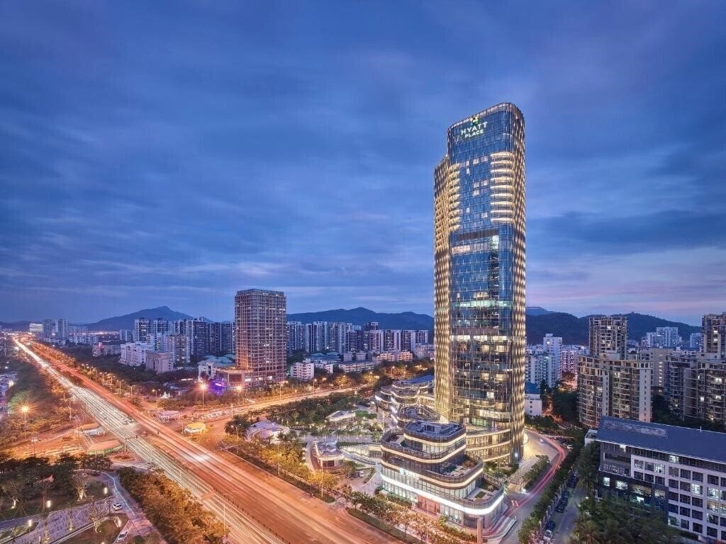 Готель Hyatt Place Sanya City Center 5*