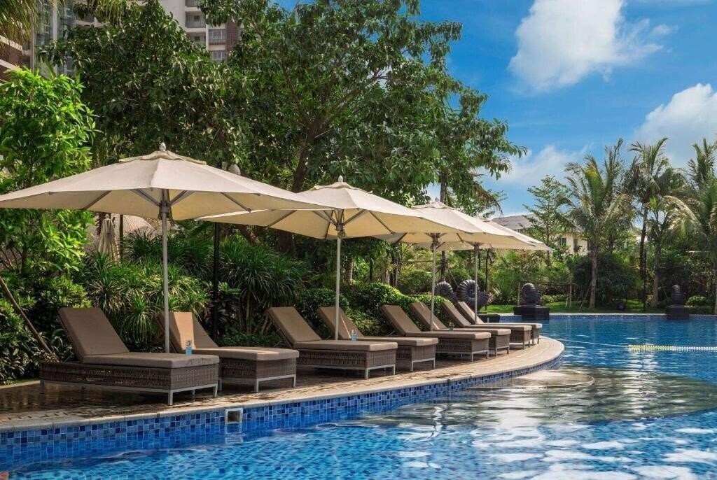 Картинка Ramada Plaza by Wyndham Sanya Bay 4*