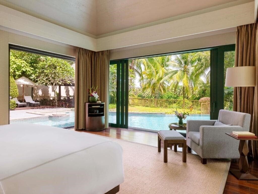 Фото Raffles Hainan Clear Water Bay 5*