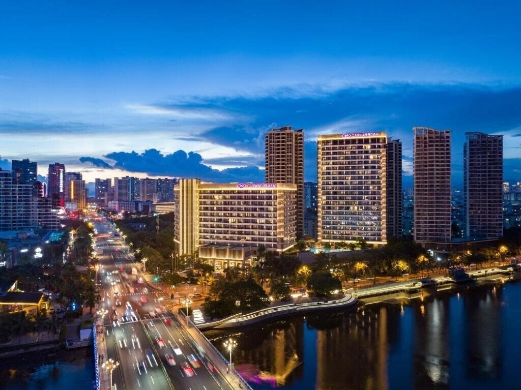Изображение Crowne Plaza Sanya City Center 5*