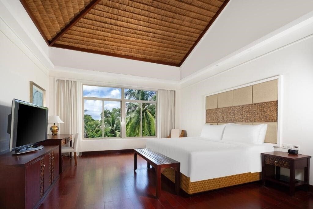 Изображение Grand Mercure Sanya Yalong Bay 5*