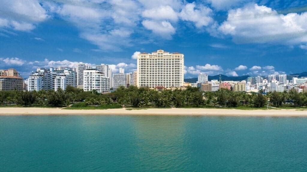 Готель Sanya Shengyi Seaview Hotel 5*