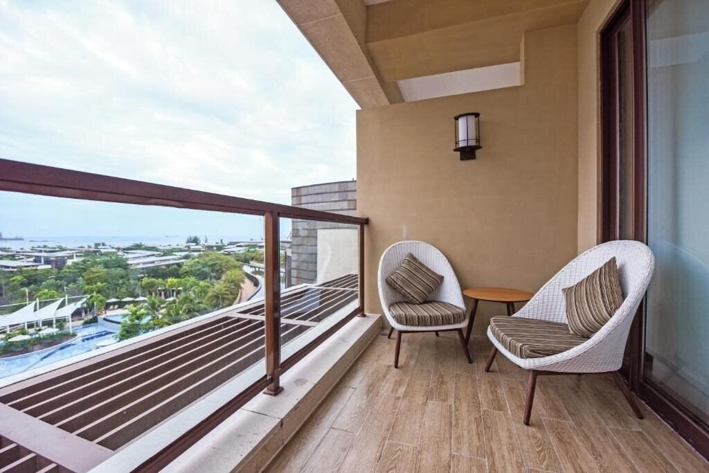 Изображение Thousand Cranes Sanya Yazhou Bay, Curio Collection by Hilton 5*