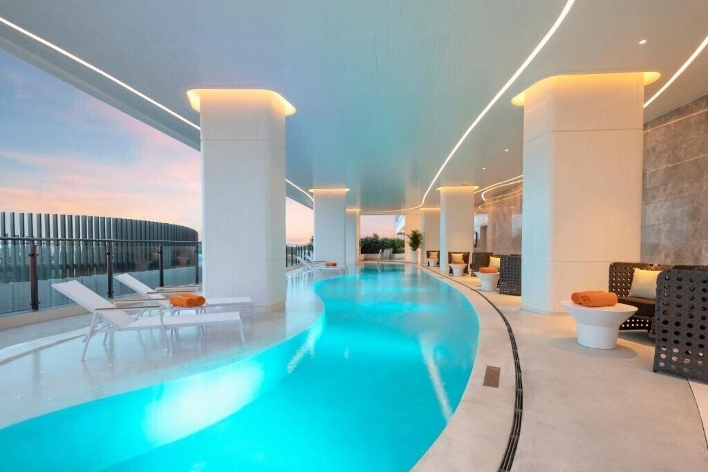 Фотографія Oakwood Apartments Sanya 4*