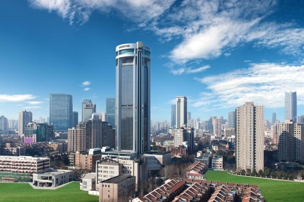Готель Jing Jiang Tower 5*