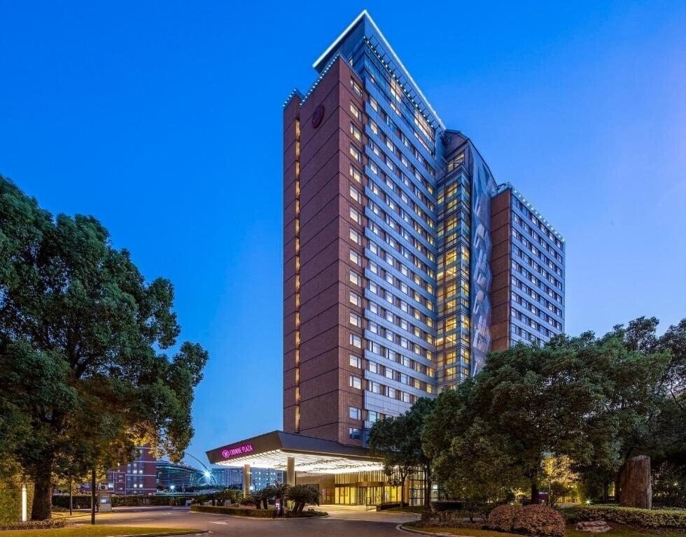 Готель Crowne Plaza Shanghai Fudan 5*