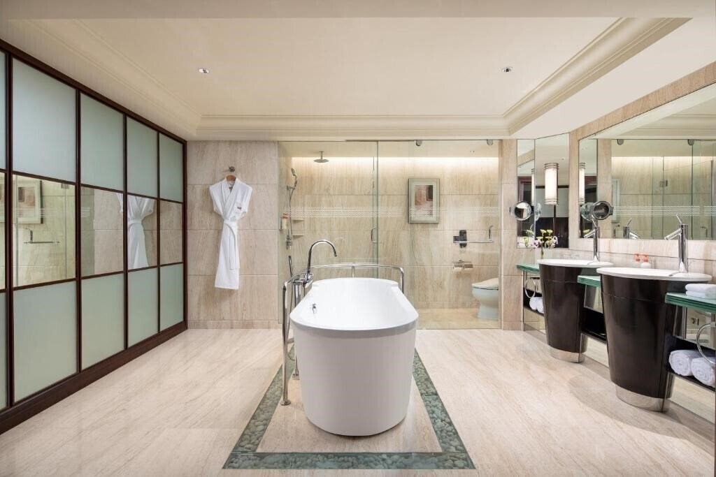 Фото Crowne Plaza Shanghai Fudan 5*