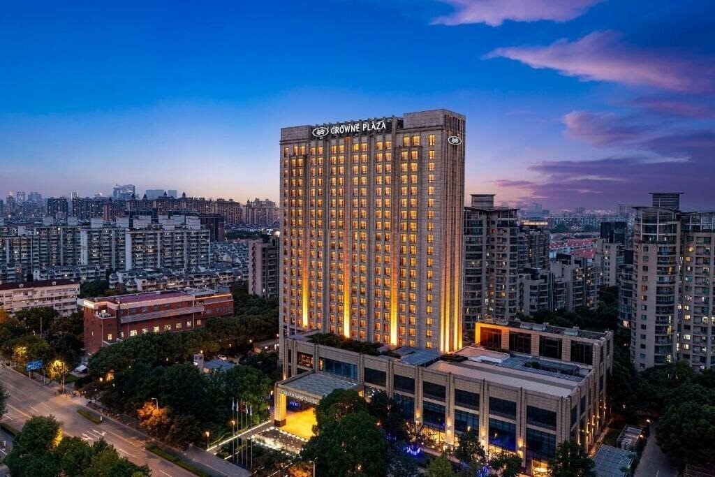 Готель Crowne Plaza Shanghai Jinxiu 5*